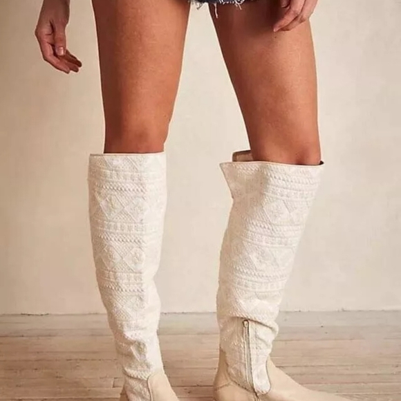 Free People Bren Textile Slouch Boots Embroidered Ivory Size 39=9 🤍🤍 - Picture 2 of 10